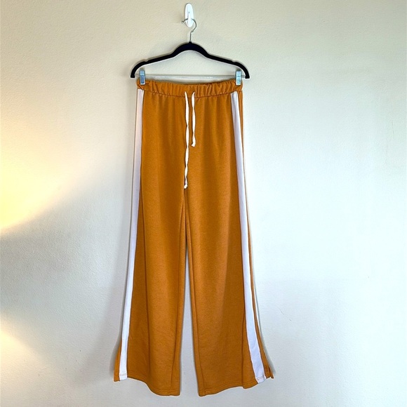 WIN WIN Wide Leg Sweatpants Pull On With A Drawstring Pumpkin Color Size Large - Picture 3 of 8